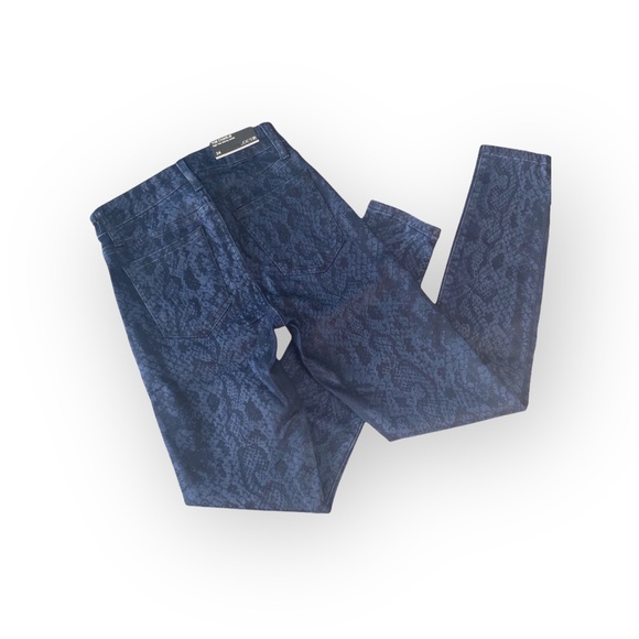 new Joe's Jeans ㋛ Charlie Skinny High Waist Jean ㋛ Coated Navy Python Print ㋛ - Picture 11 of 16